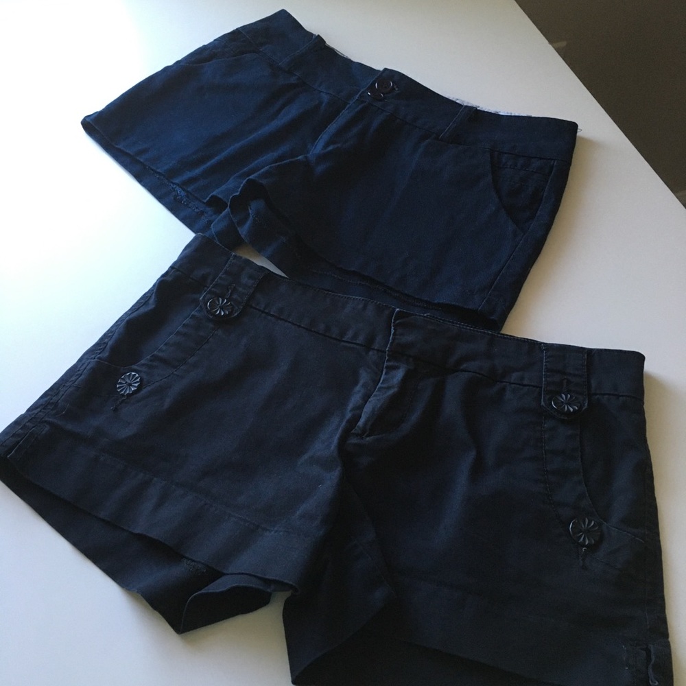 Womens shorts bundle of 2